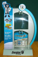 零售陳列藝術(shù) 展柜展架的設(shè)計(jì)、制作與商品零售貿(mào)易的融合之道